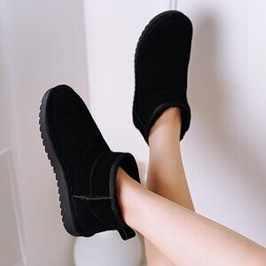 Women’s Black Ankle Boots 8